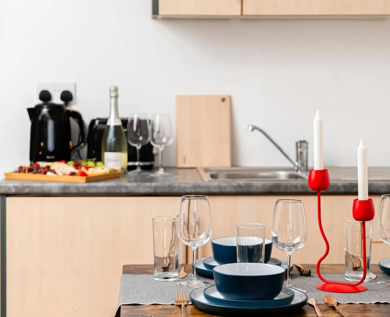 1Br Stylish Flat By Hostarahomes, Near Liverpool Street, Prime London Location, Sleeps Up To 4 0*,  United Kingdom
