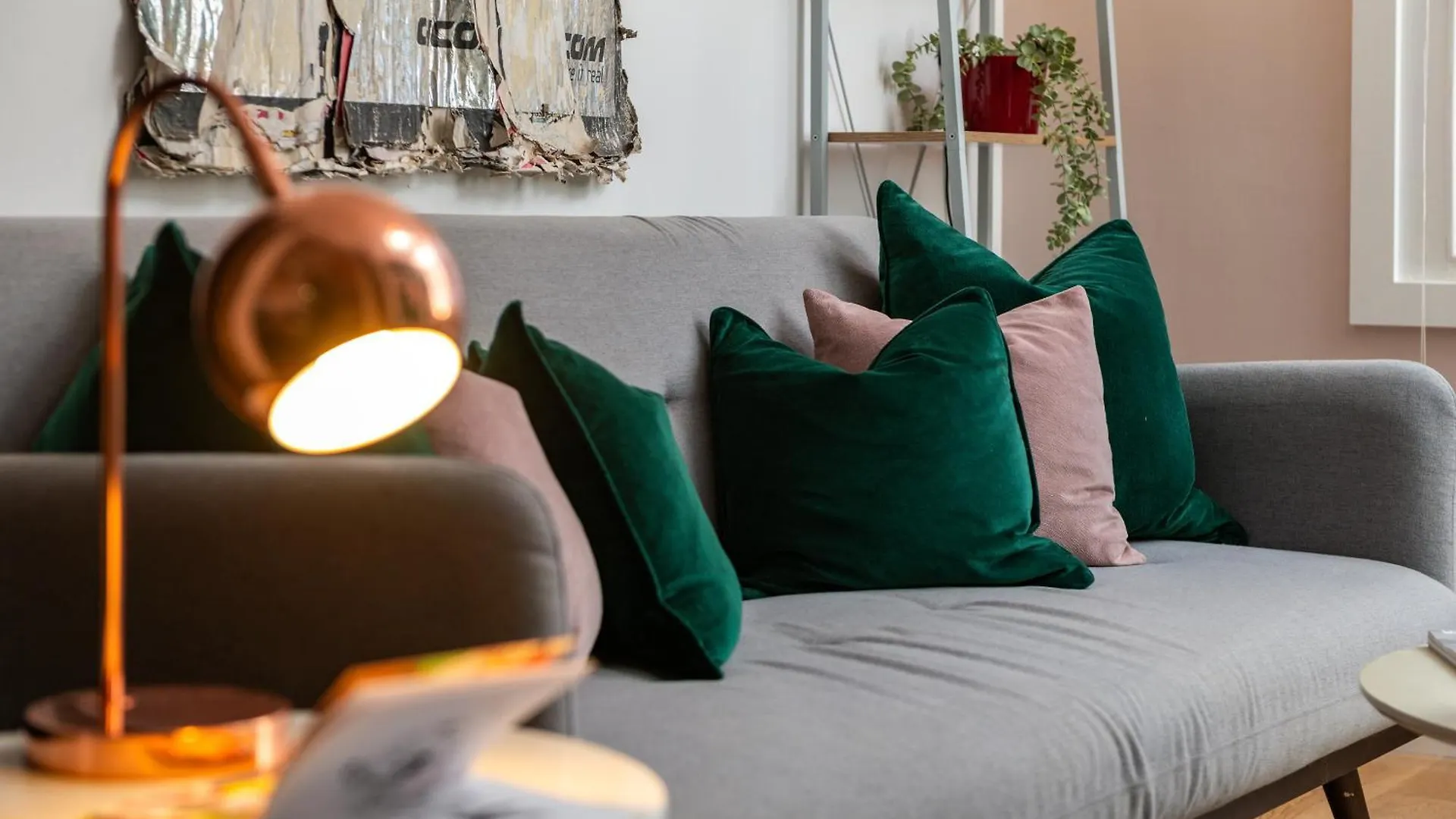 1Br Stylish Flat By Hostarahomes, Near Liverpool Street, Prime London Location, Sleeps Up To 4 Apartment